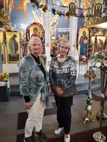 Nunna Kristodulin sisaret Marja ja Riitta Lampi