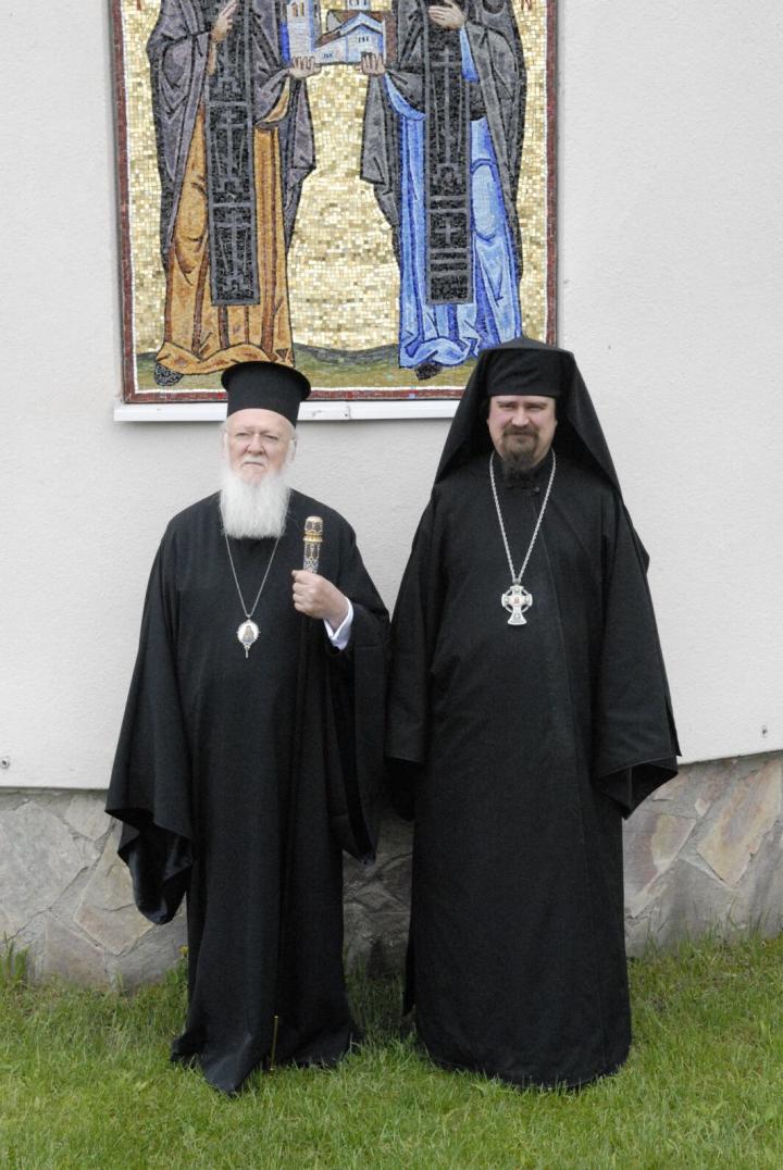 Patriarkka Bartolomeos Suomessa 2010 ja Valamon luostarin igumeni Sergei 