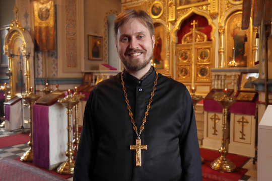 Isä_Tuomas_Kallonen Tampereen ortodoksisessa kirkossa
