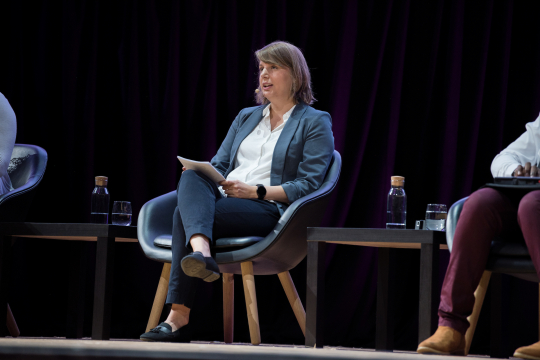 Maria Mountraki esiintyy Karlsruhessa Saksassa 2022