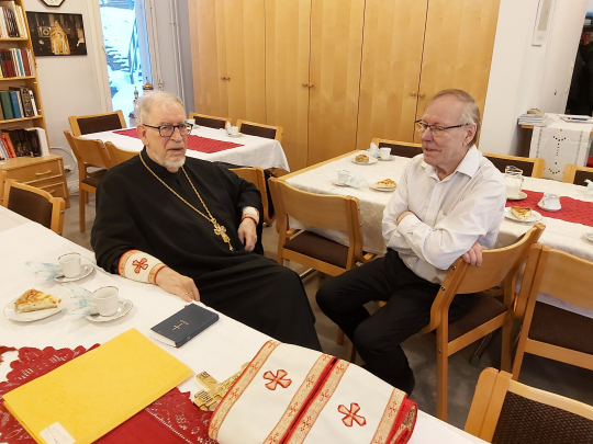 juliana-juhlassa-isä-olavi-ja-pentti-repola