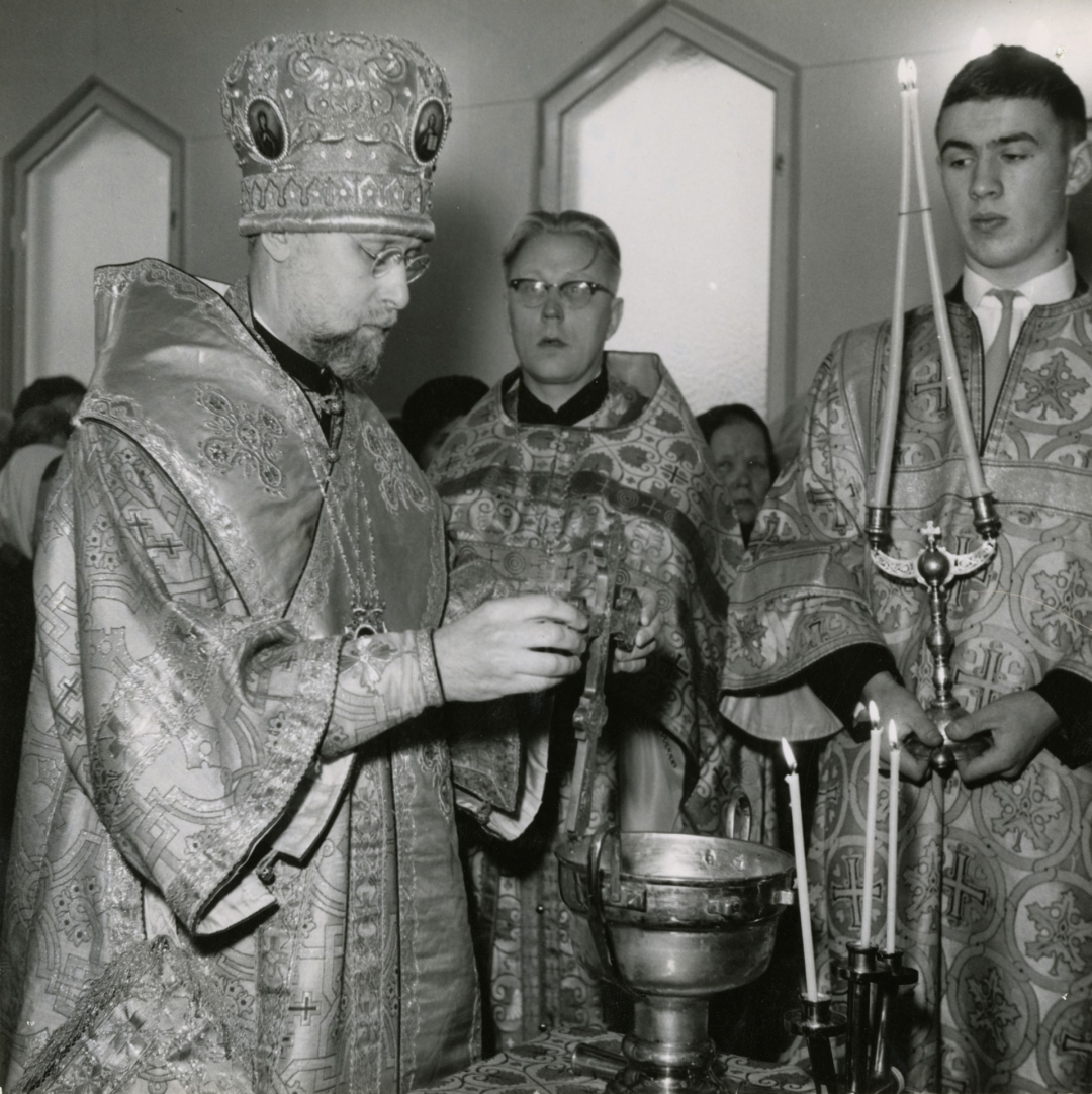 Jumalanpalvelusta toimitetaan ortodoksisessa kirkossa