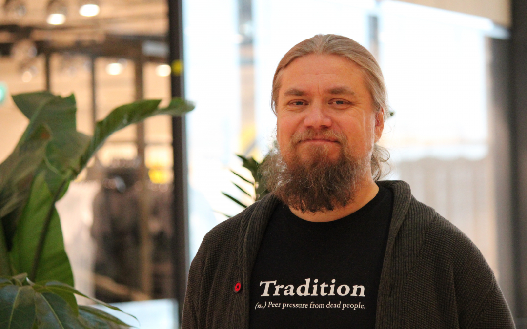 Aamun Koiton bloggaaja, TT Ari Koponen Hämeenlinnassa 2024