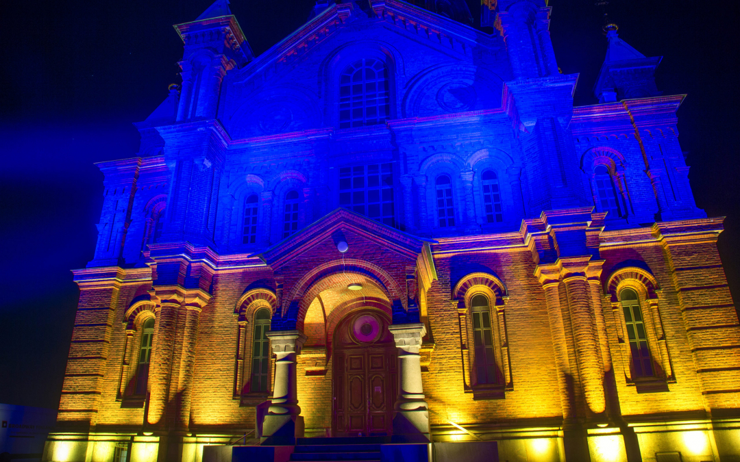 USPENSKIN-KATEDRAALI-UKRAINAN-VAREISSA-