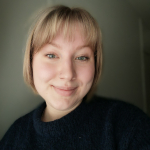 Bloggaaja Noora Särkkä lähikuvassa