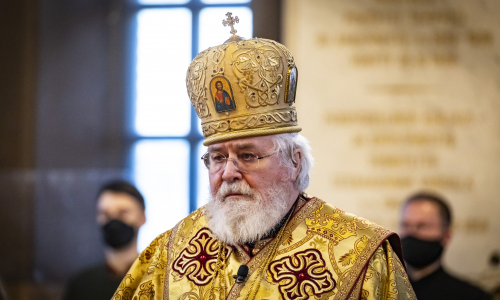 Arkkipiispa Leo Uspenskin katedraalissa piispan vihkimyksessä