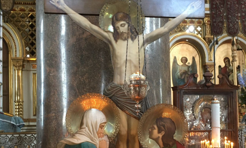 Kristus ja Golgatan risti Uspenskin katedraalissa