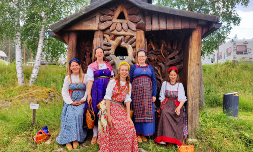 sarafaaneissa_maanvaivat-kuoro